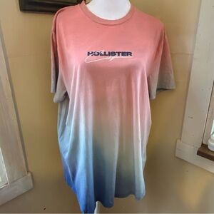 Hollister Gradient Tee in Pink and Blue XL